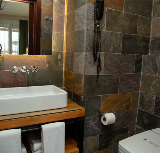 WhatsApp Image 2025-05-28 at 10.26.55 (6)